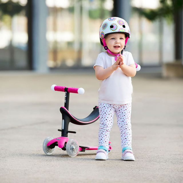 Micro Mini2Grow Deluxe Magic LED løbehjul/løbecykel til børn – Pink