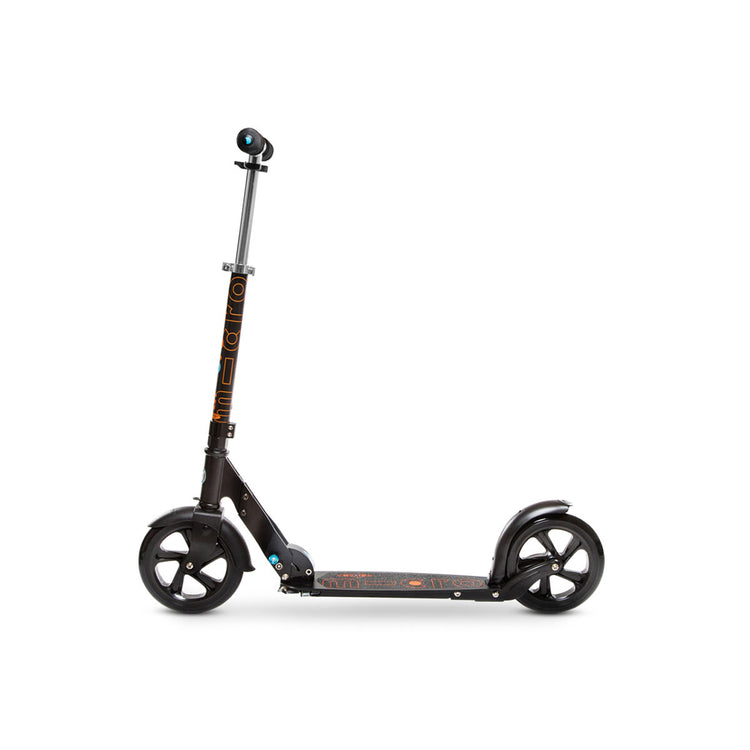 Micro Classic løbehjul til voksne – Black