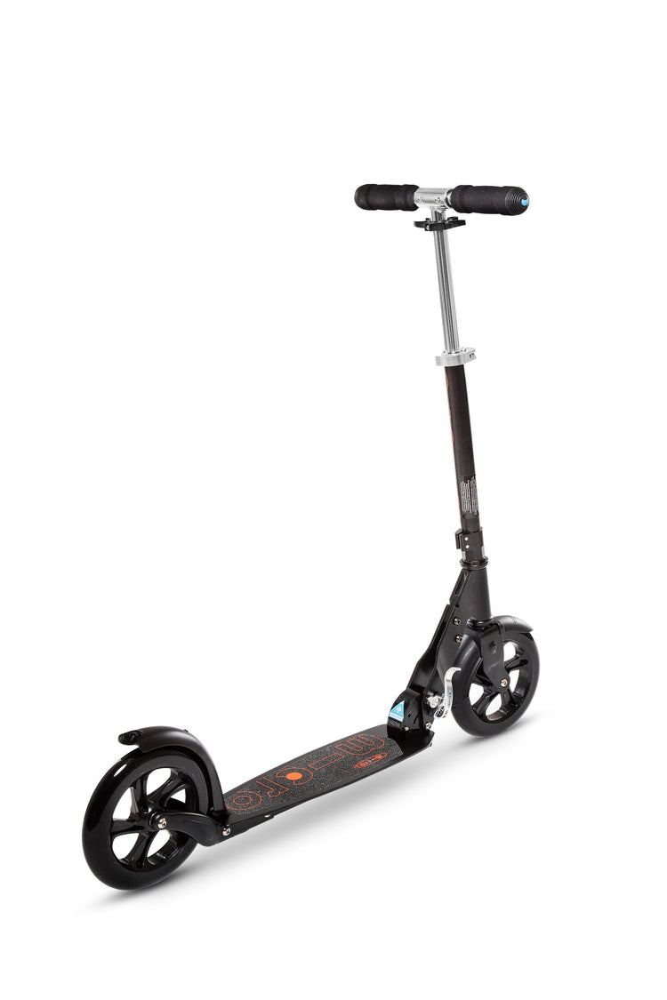 Micro Classic løbehjul til voksne – Black