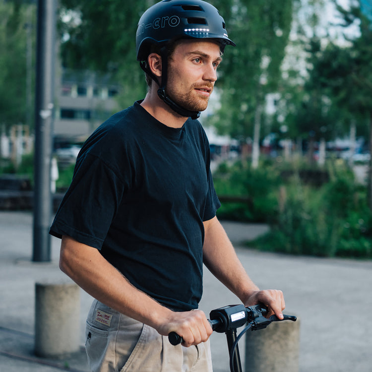 Hjelm Smart